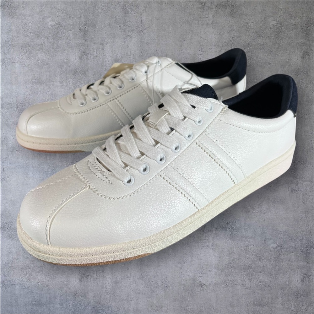 Blaire Sneakers Padded Ankle Collar Memory Form Shoe by a New Day 90s aesthetic - Picture 13 of 15